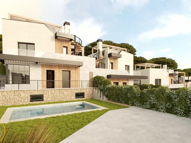 Villa for Sale in Polop, Alicante 1