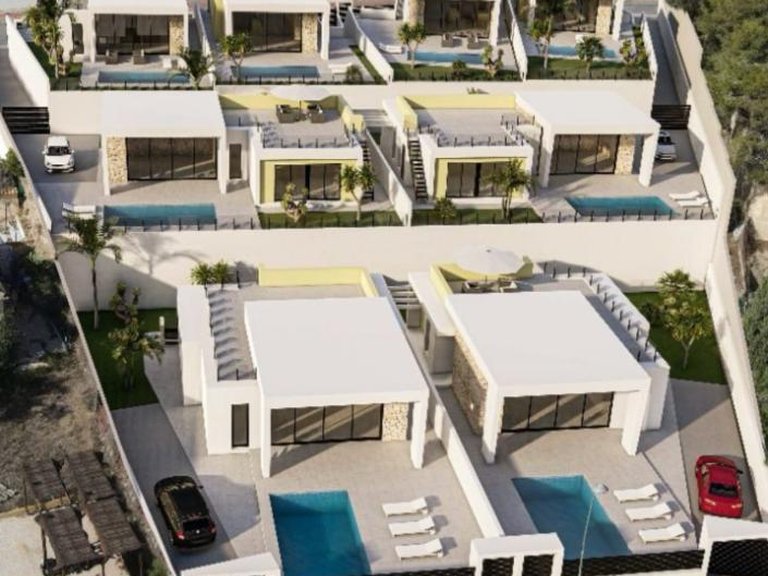 Villa for Sale in Torrevieja, Alicante 1