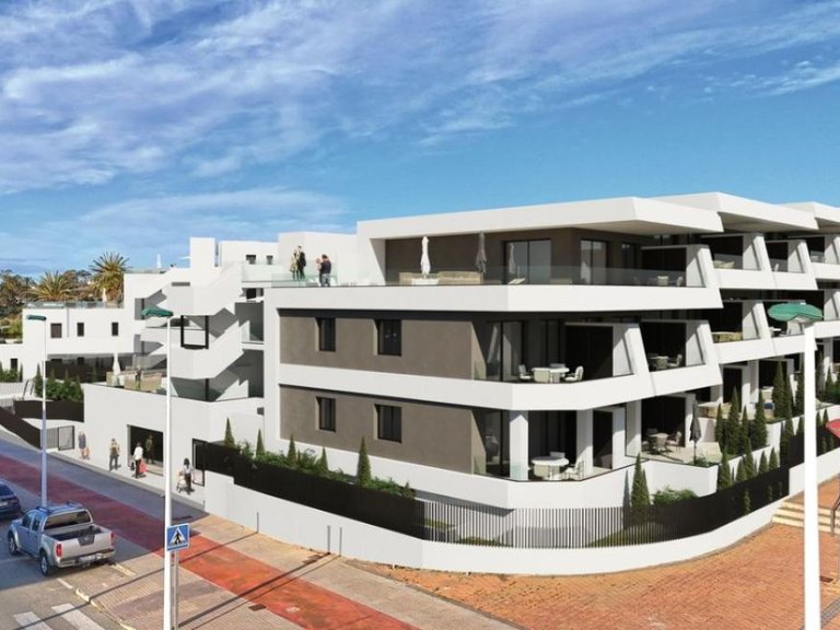 Apartment for Sale in The Marina, Alicante 3