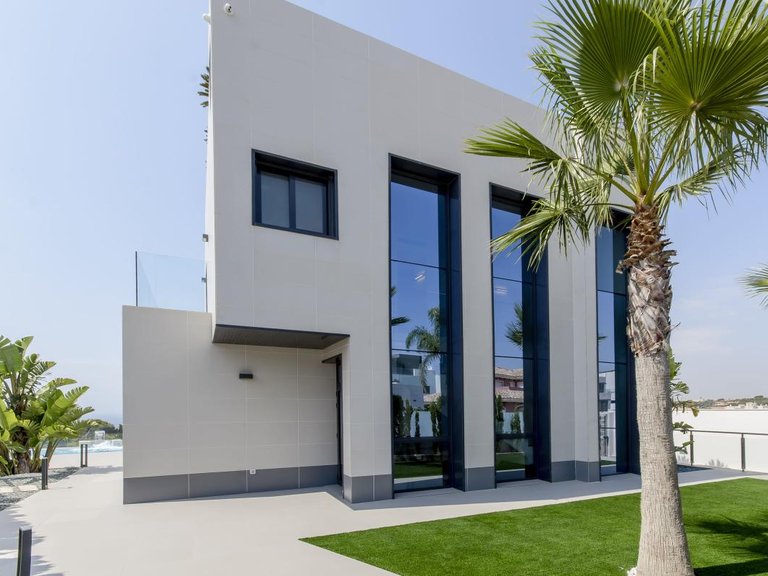 Villa for Sale in Orihuela, Alicante 42