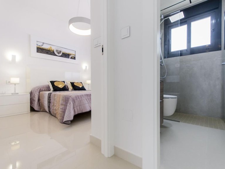 Villa for Sale in San Miguel De Salinas, Alicante 6