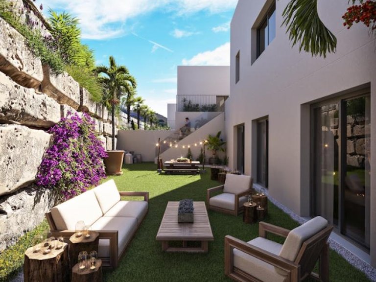 Villa for Sale in Finestrat, Alicante 2