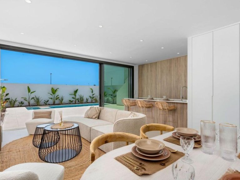 Villa for Sale in Los Alcázares, Murcia 15