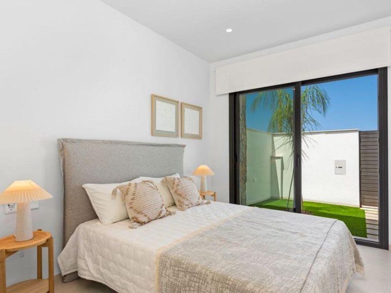 Villa for Sale in Los Alcázares, Murcia 18