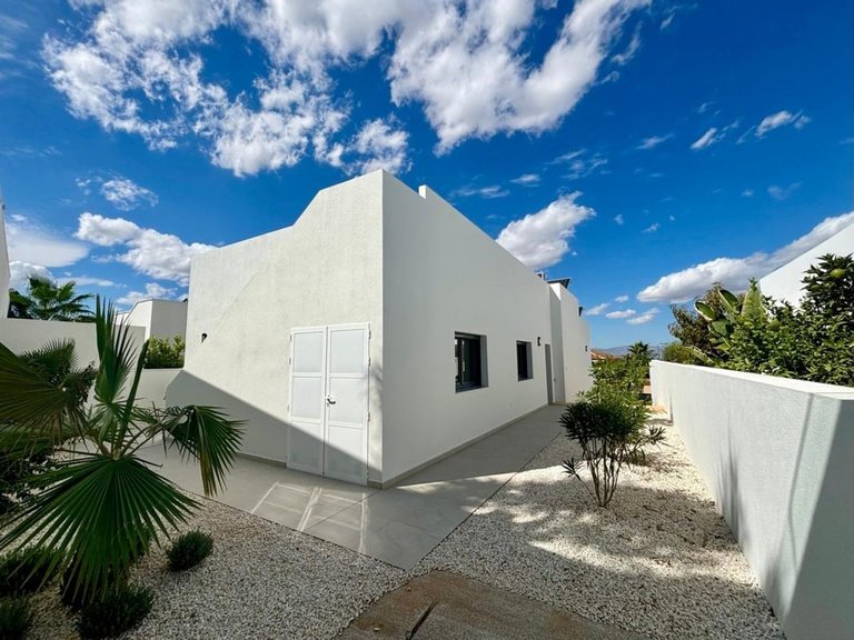 Villa for Sale in Rojales, Alicante 12