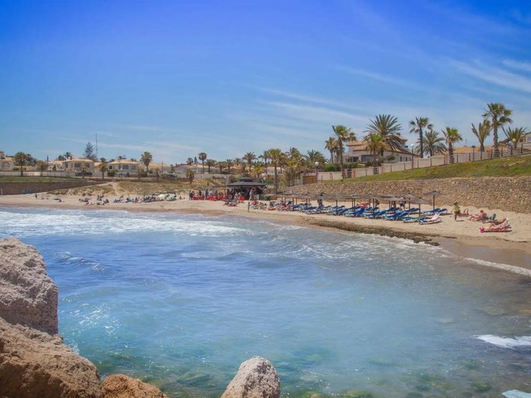 Villa for Sale in Torrevieja, Alicante 17