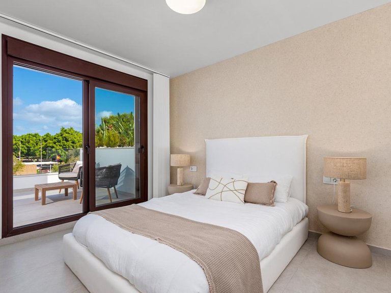 Villa for Sale in Pilar De La Horadada, Alicante 20