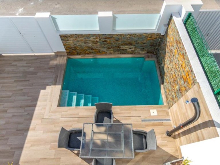 Villa for Sale in Pilar De La Horadada, Alicante 3