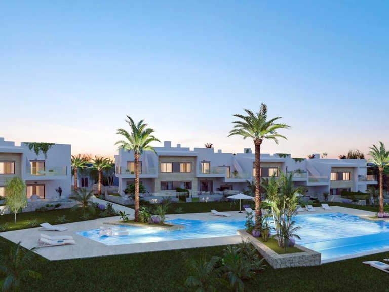 Apartment for Sale in Pinar De Campoverde, Alicante 15