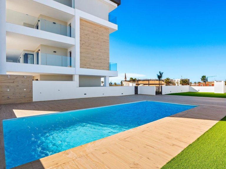 Apartment for Sale in Los Alcazares, Murcia 5
