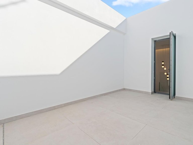 Villa for Sale in Benidorm, Alicante 9
