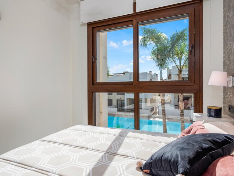 Apartment for Sale in Torrevieja, Alicante 14