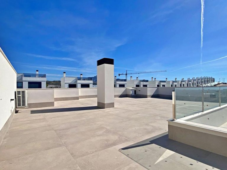 Villa for Sale in Mutxamel, Alicante 42