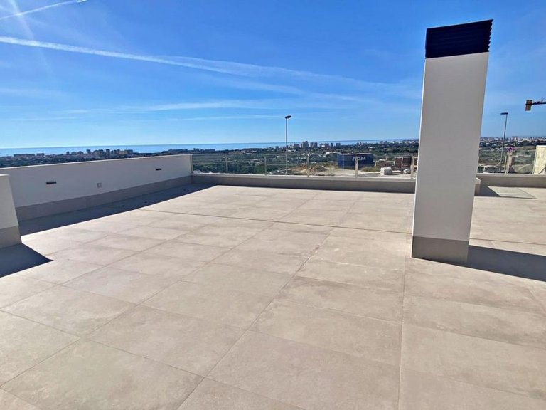 Villa for Sale in Mutxamel, Alicante 44