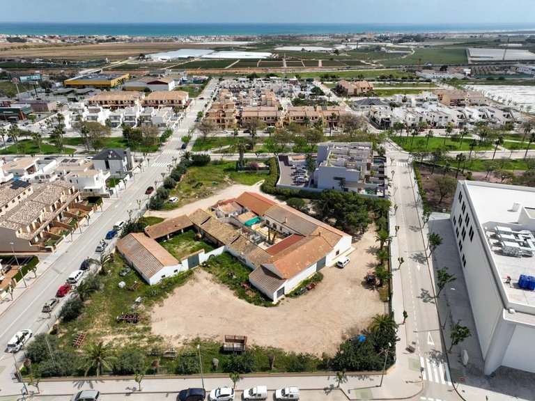 Villa for Sale in Pilar De La Horadada, Alicante 16