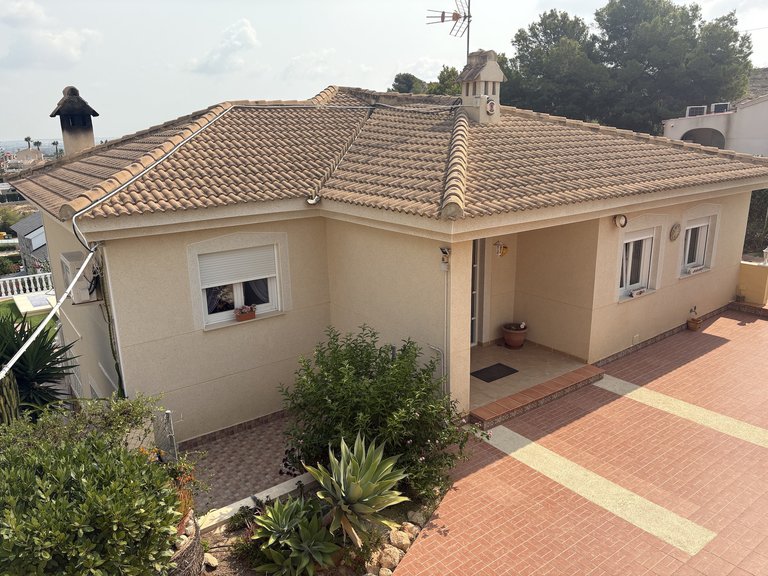 Villa for Sale in Algorfa, Alicante 8