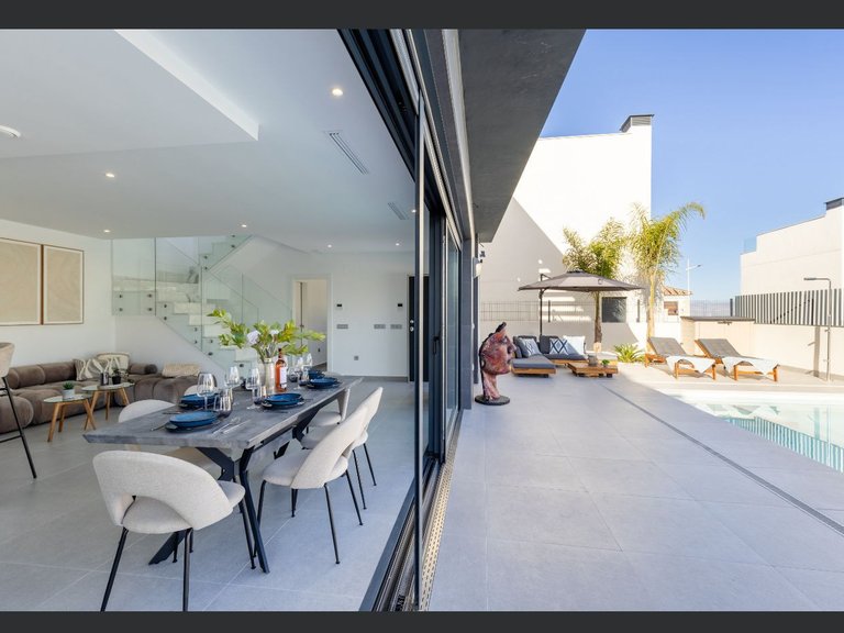 Villa for Sale in Algorfa, Alicante 8