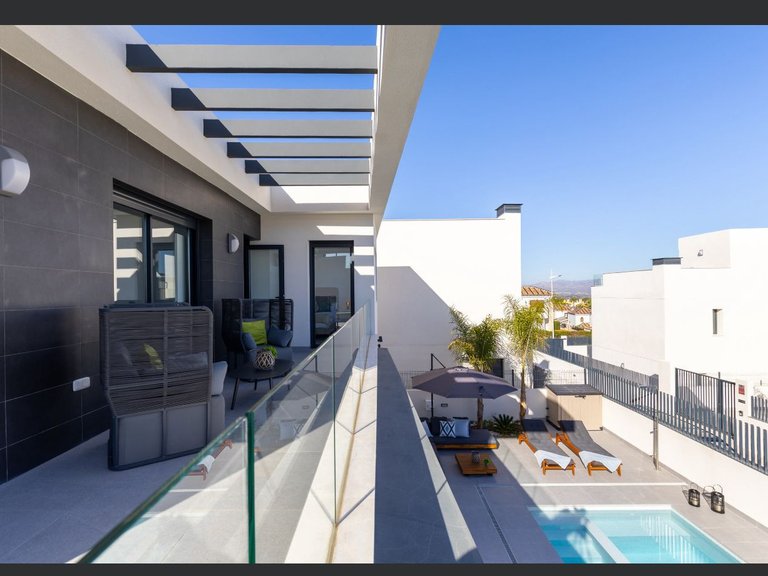 Villa for Sale in Algorfa, Alicante 9