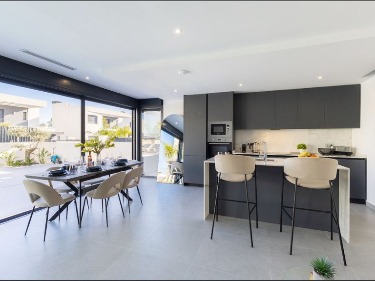Villa for Sale in Algorfa, Alicante 2