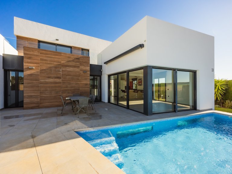 Villa for Sale in Algorfa, Alicante 2