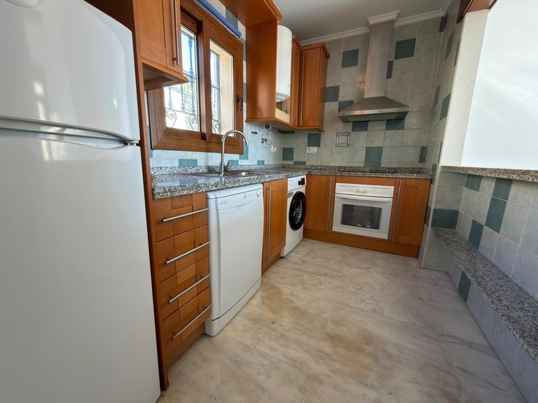 Villa for Sale in Algorfa, Alicante 9