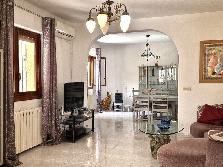 Villa for Sale in Inland Orihuela, Alicante 2