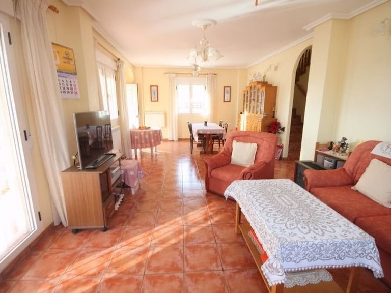Villa for Sale in Torrevieja, Alicante 8
