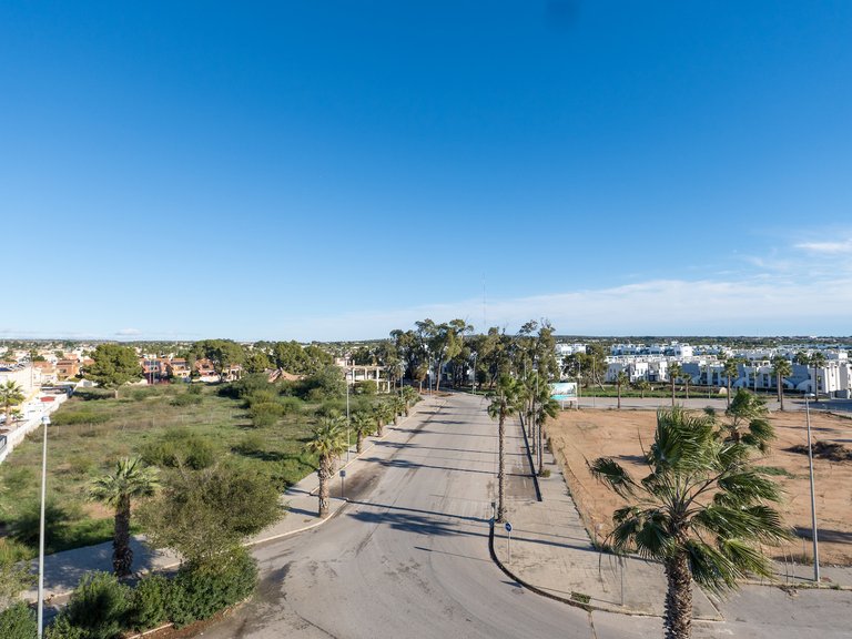 Apartment for Sale in El Raso, Alicante 36