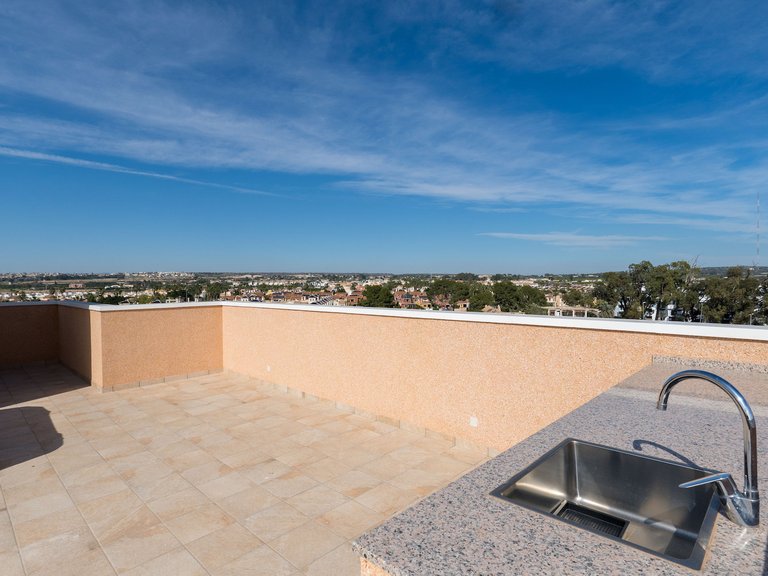 Apartment for Sale in El Raso, Alicante 31