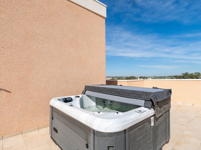 Apartment for Sale in El Raso, Alicante 35