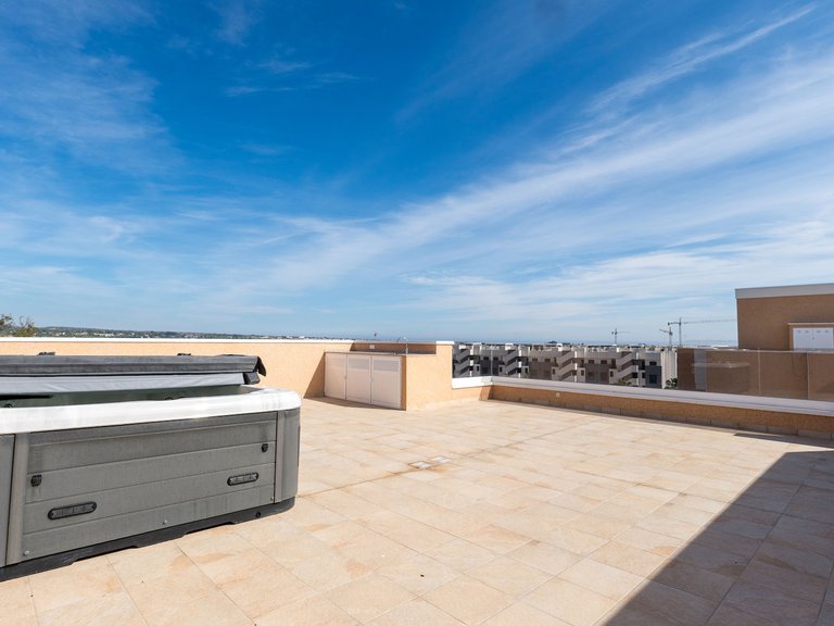 Apartment for Sale in El Raso, Alicante 34