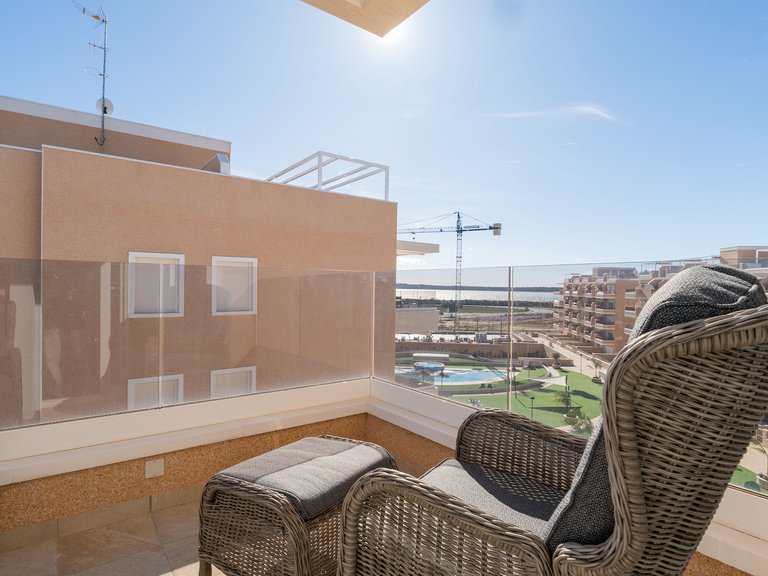 Apartment for Sale in El Raso, Alicante 29