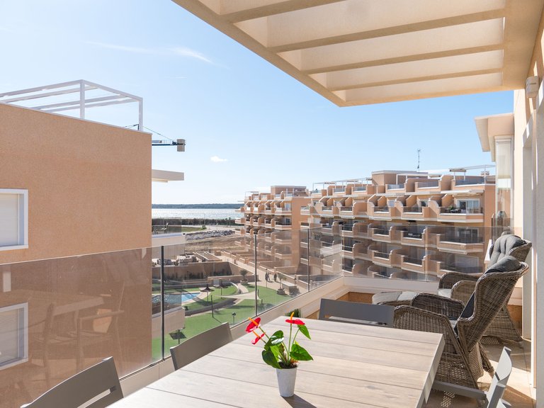 Apartment for Sale in El Raso, Alicante 1