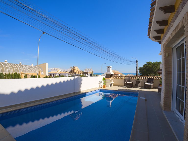 Villa for Sale in Torrevieja, Alicante 9