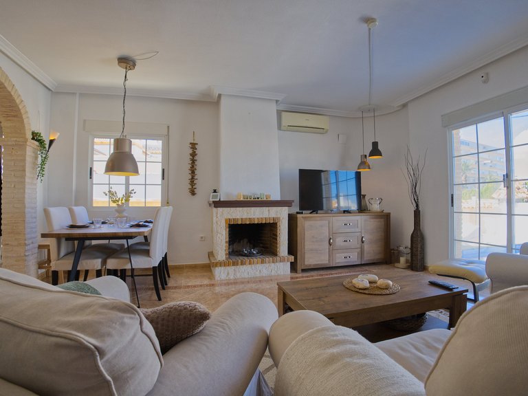 Villa for Sale in Torrevieja, Alicante 15