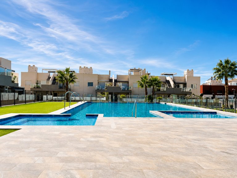 Apartment for Sale in Torrevieja, Alicante 39