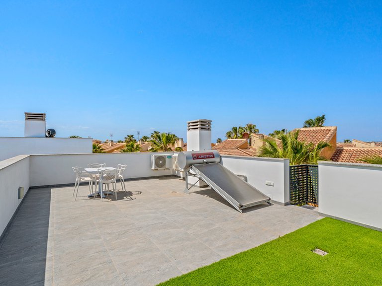 Villa for Sale in Torrevieja, Alicante 35