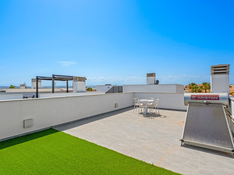 Villa for Sale in Torrevieja, Alicante 34