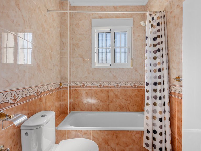 Town House for Sale in Cabo Roig, Alicante 18