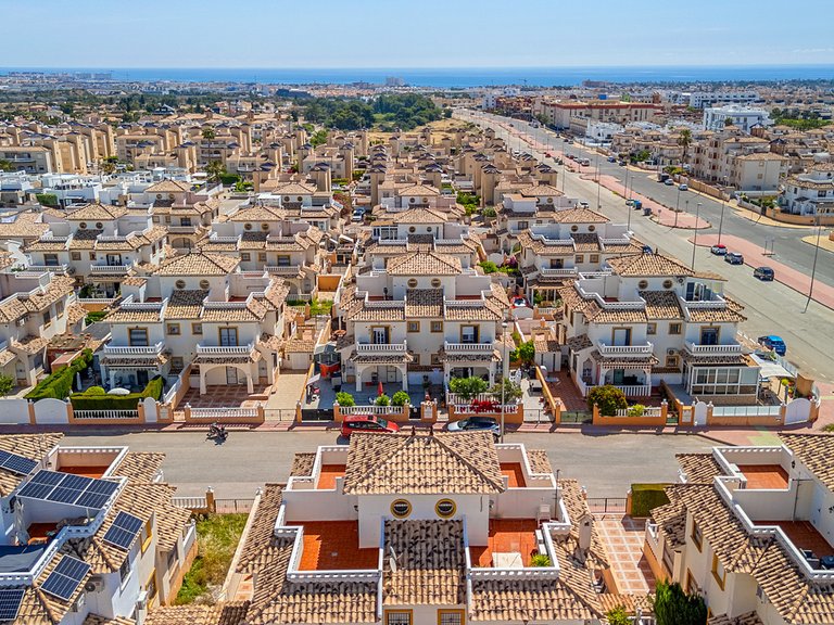 Town House for Sale in Cabo Roig, Alicante 45