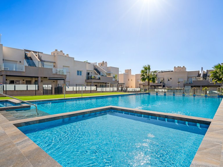 Apartment for Sale in Torrevieja, Alicante 29