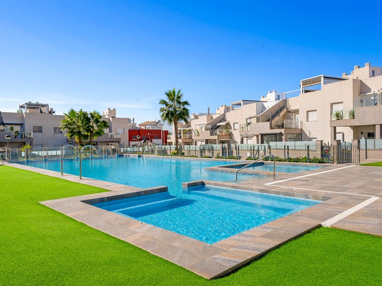 Apartment for Sale in Torrevieja, Alicante 27