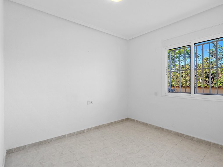 Villa for Sale in Costa Blanca Ciudad Quesada, Alicante 24