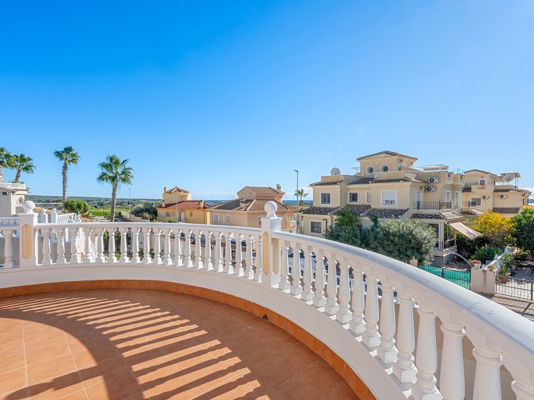 Villa for Sale in Costa Blanca Ciudad Quesada, Alicante 3