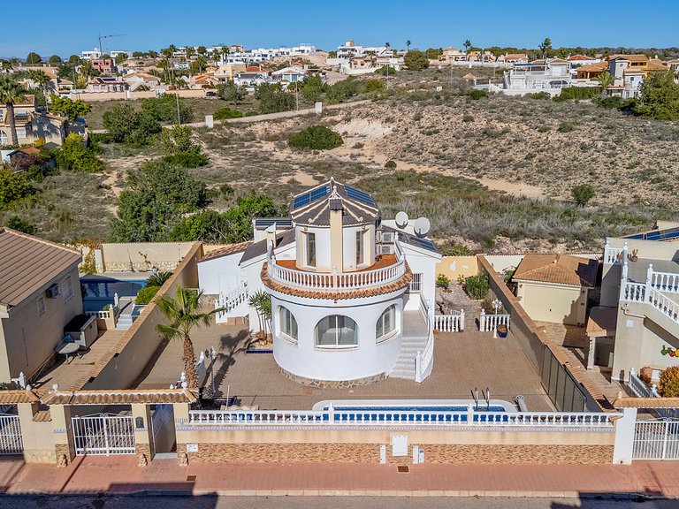 Villa for Sale in Costa Blanca Ciudad Quesada, Alicante 47