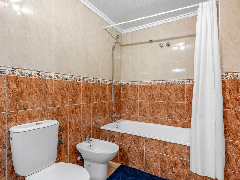 Apartment for Sale in Torrevieja, Alicante 16