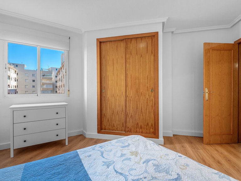 Apartment for Sale in Torrevieja, Alicante 10