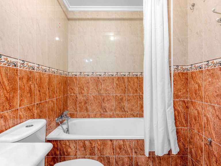 Apartment for Sale in Torrevieja, Alicante 18