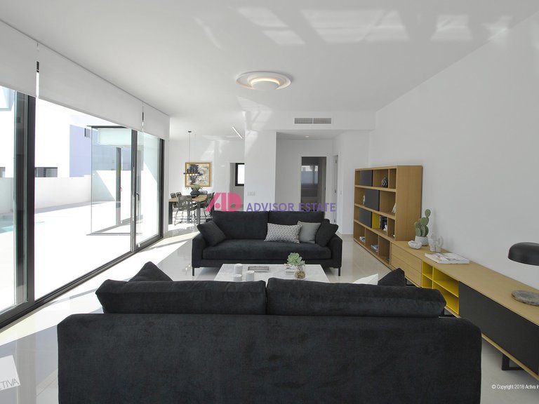 Villa for Sale in Inland Rojales, Alicante 6