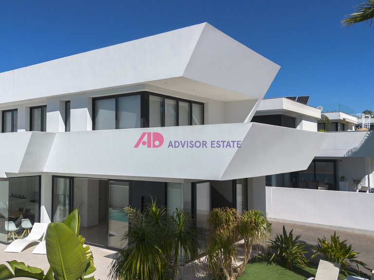 Villa for Sale in Costa Blanca Ciudad Quesada, Alicante 4